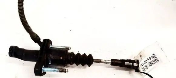 Opel Zafira A Clutch master cylinder 90581565