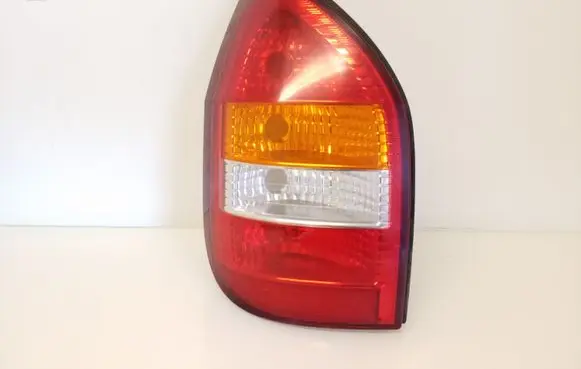 Opel Zafira A Rear/tail lights 62280 5248