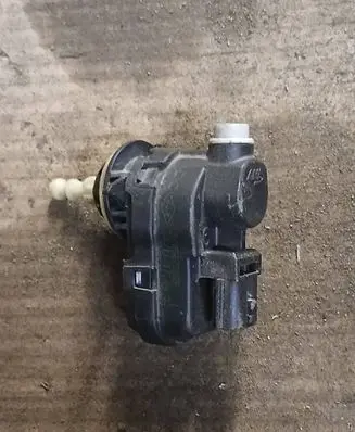 Renault Trafic III (X82) Headlight level adjustment motor 260567357R