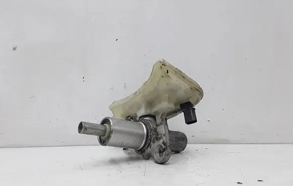 Audi A4 S4 B6 8E 8H Master brake cylinder 8E0611301E