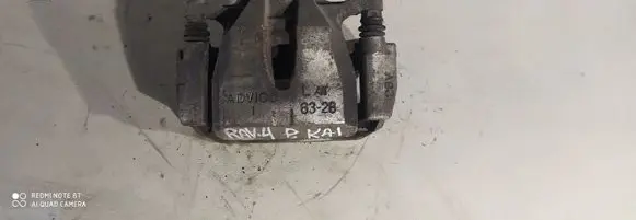 Toyota RAV 4 (XA30) Front brake caliper