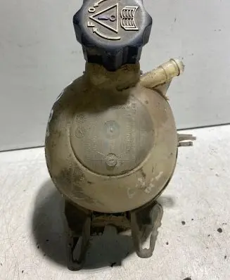 Citroen C3 Coolant expansion tank/reservoir 9680153680 9680154180 9639562680