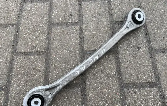 Audi Q7 4M Rear control arm 4M0505425F