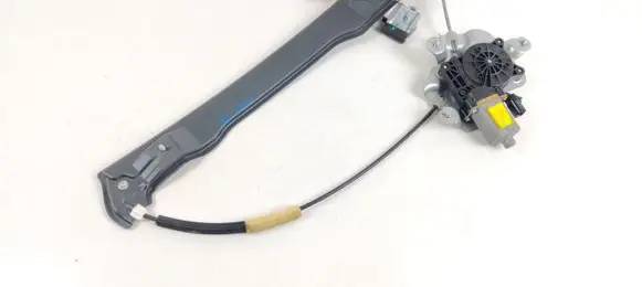 SsangYong Tivoli Front door window regulator with motor 