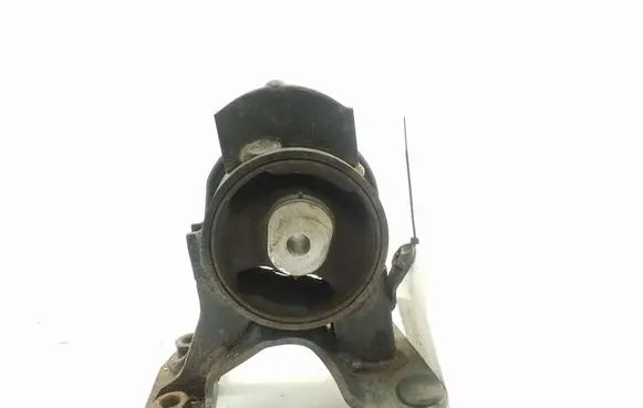 Toyota RAV 4 (XA40) Engine mount bracket 1237137340
