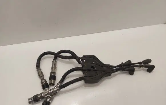 Seat Ibiza IV (6J,6P) Ignition plug leads 03F905487