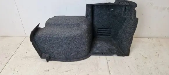 Trunk/boot side trim panel