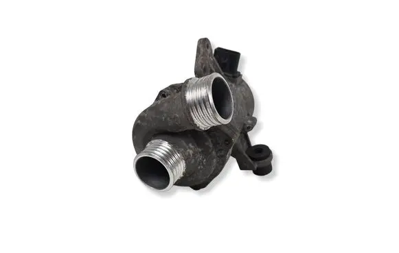 BMW 1 E81 E87 Water pump 702853