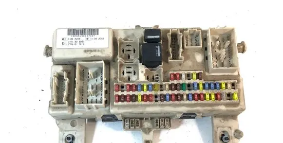 Ford Focus Fuse module 97RA000001 97RA012018 A000280