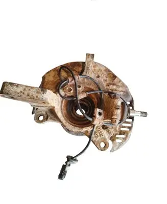 Subaru Legacy Front wheel hub