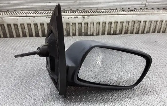 Toyota Yaris Manual wing mirror E1010673
