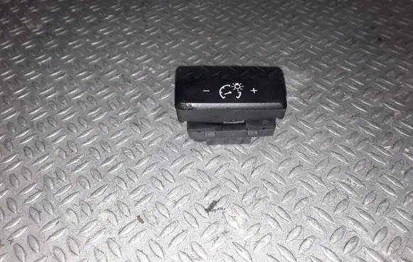 Volkswagen PASSAT B7 USA Interior lighting switch 561941557A