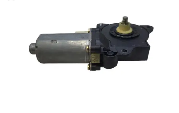 Ford Fusion Front door window regulator motor 0130821939