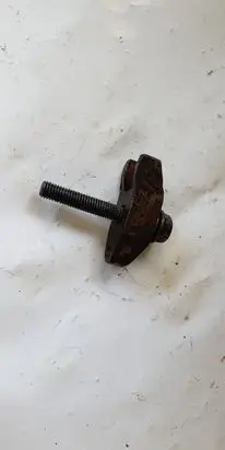 Hyundai ix 55 Fuel Injector clamp holder NOCODE