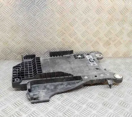 Battery box tray