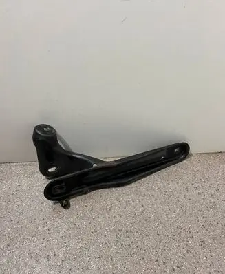 Porsche Cayenne (9PA) Engine mounting bracket 7L5199373A