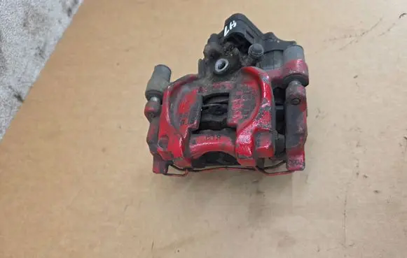 Volkswagen Golf VII Rear brake caliper 5Q0615405EE