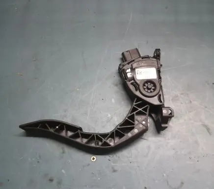 Audi A5 8T 8F Accelerator throttle pedal 6PV009505