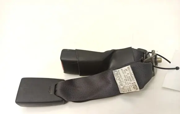 Subaru Legacy Middle seatbelt buckle (rear) 1018843