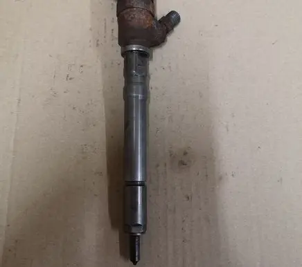 Hyundai Tucson JM Fuel injector 0445110064