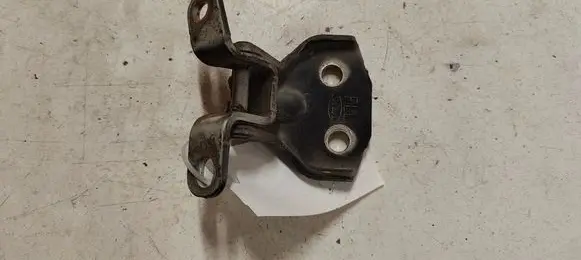 KIA Sorento Front door upper hinge