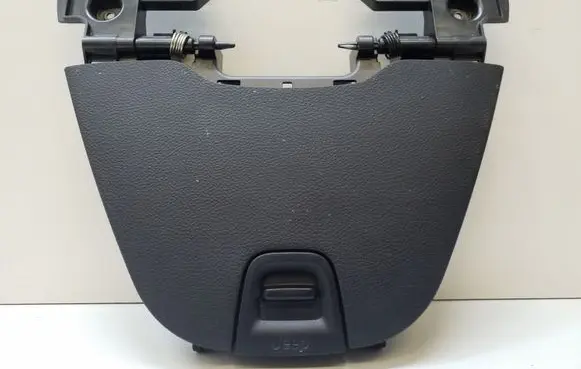 Jeep Cherokee Glove box P6RP82DX9AB 6RP82DX9AB