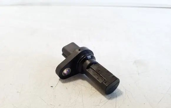 Mitsubishi L200 Crankshaft position sensor 1865A126