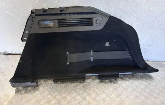 Maserati Levante Trunk/boot lower side trim panel 670040381 670098380