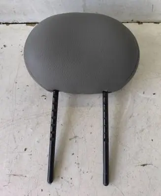 Renault Master II Front seat headrest 