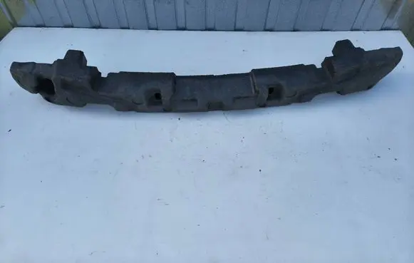 Front bumper foam support bar