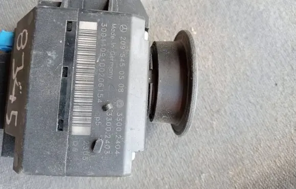 Mercedes-Benz C W203 Ignition lock A2095450508