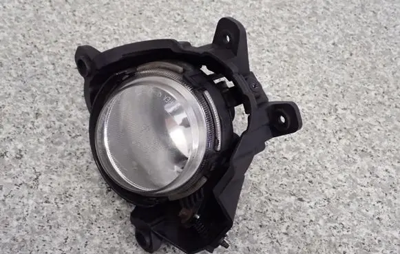 KIA Carens II Front fog light CAR3--LR123