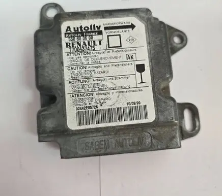 Renault Megane I Airbag control unit/module 7700437475 92442E05726 550803600