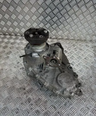 BMW X5 E70 Gearbox transfer box case 7599886 741373