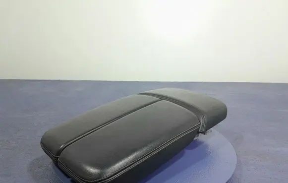 Audi Q7 4M Center console