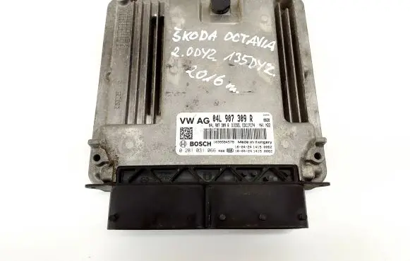 Skoda Octavia Mk3 (5E) Engine control unit/module 04L907309R