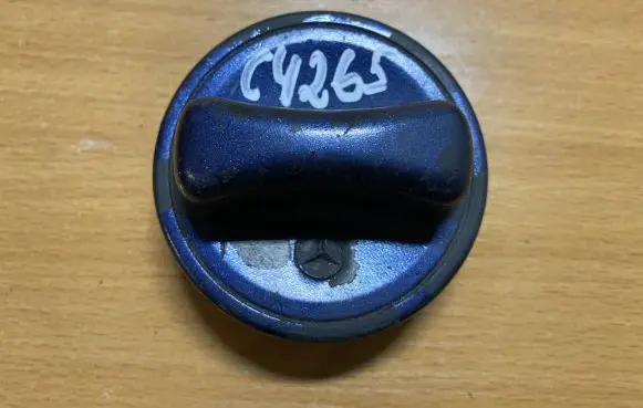 Mercedes-Benz E W210 Fuel tank cap 1404700005 C4265
