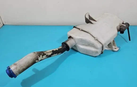 Hyundai H-1, Starex, Satellite Windshield washer fluid reservoir/tank 98610-4H000 IMPRK1443694