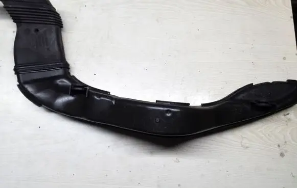 Ford Focus Air intake duct part 7M519E635BC 7M519E635AD