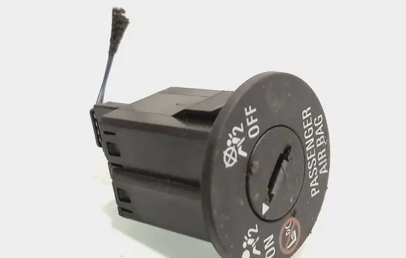 Opel Astra K Passenger airbag on/off switch 13577258