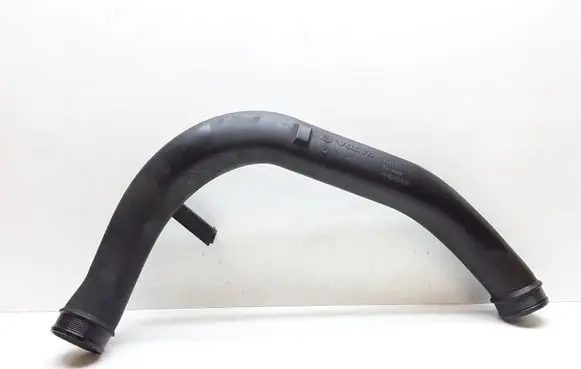 Volvo V70 Intercooler hose/pipe 31261343