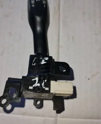 Toyota Corolla Verso E121 Cruise control stalk 18A174