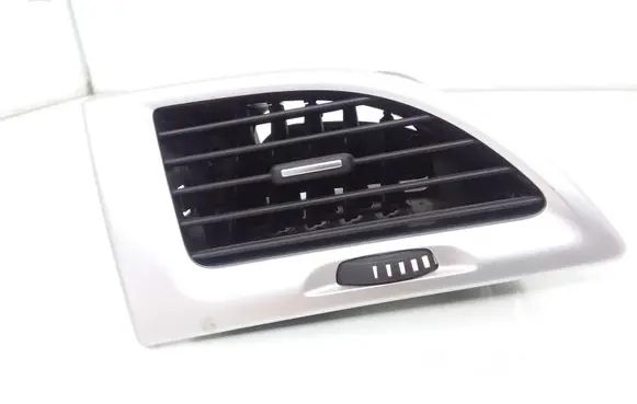 Renault Megane III Dashboard side air vent grill/cover trim CG00012