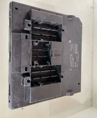 Audi Q2 - Comfort/convenience module 5Q0937084DG A3C00413204