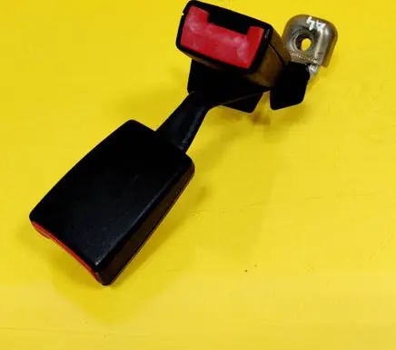Audi A4 S4 B5 8D Middle seatbelt buckle (rear) 8D0857739B