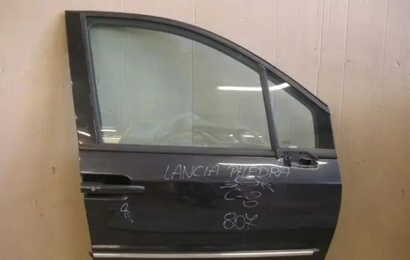 Fiat Ulysse Front door