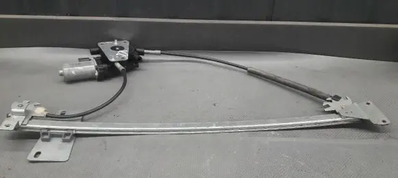 Renault Clio II Front window lifting mechanism without motor