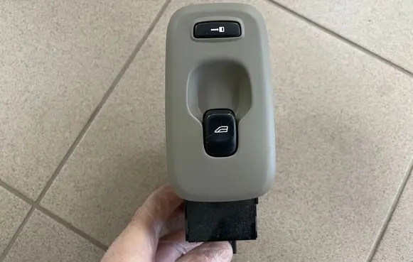 Volvo XC90 Electric window control switch 30732817