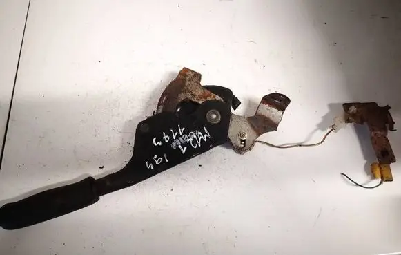 Mazda 121 Handbrake/parking brake lever assembly