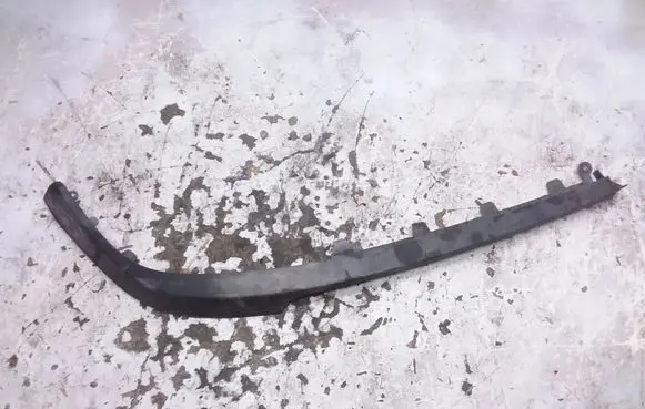 Opel Vectra C Front bumper lip 13182893 551004542
